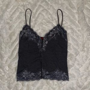 Lace v-neck tank